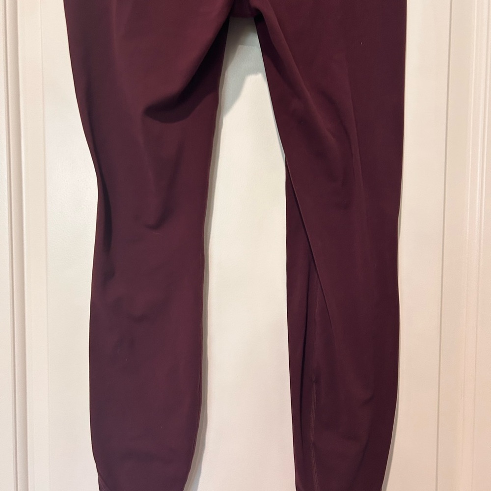 🧘🏽♀️🎀🏃🏽♀️Athleta Maroon High-Waist Lift Pilates Run Yoga Leggings🧘🏽♀️🎀🏃🏽♀️